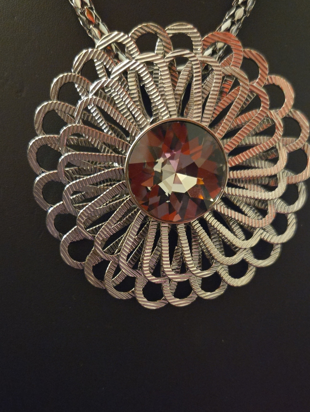 Elegant Silver-Tone Floral Pendant Necklace with Ash Crystal